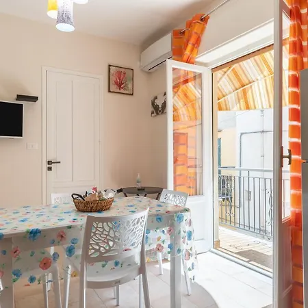 Holiday home Leondoro - Pirandello Santa Flavia